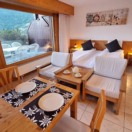Centre Thermal - Sud Avec Grande Terrasse Apartamento Ovronnaz