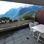 Centre Thermal - Sud Terrasse Soleil アパート